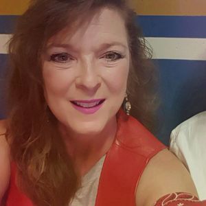 Meet your Posher, Pam